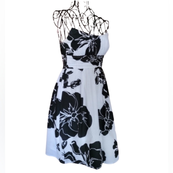 Rampage Sundress - Picture 1 of 8